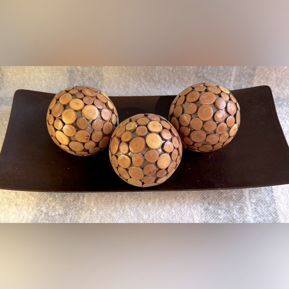Wooden Decorative Balls With Wood Tray Set of 3